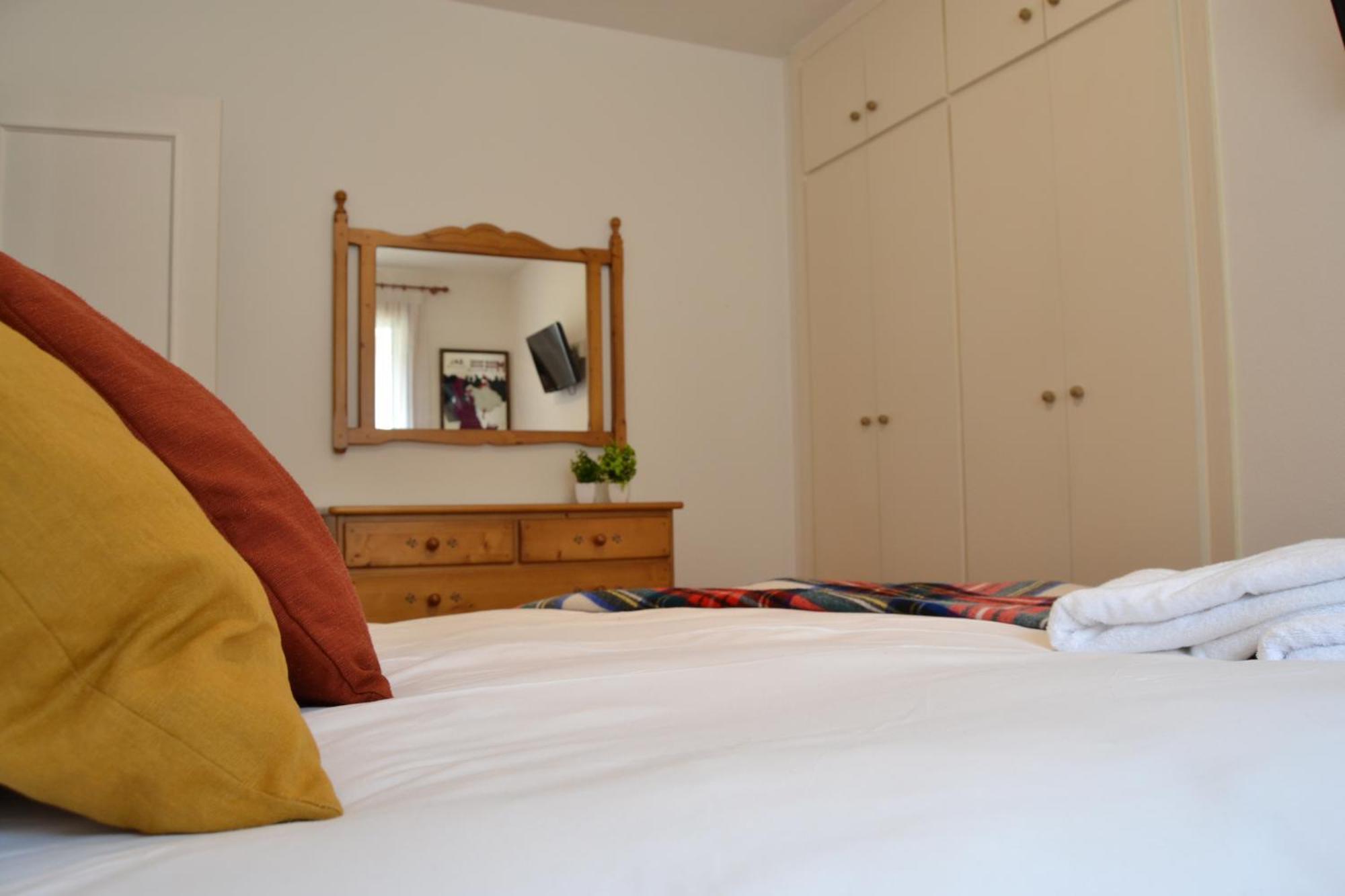 Balaitus Petfriendly - Arafita Apartamentos Sallent De Gallego Bagian luar foto